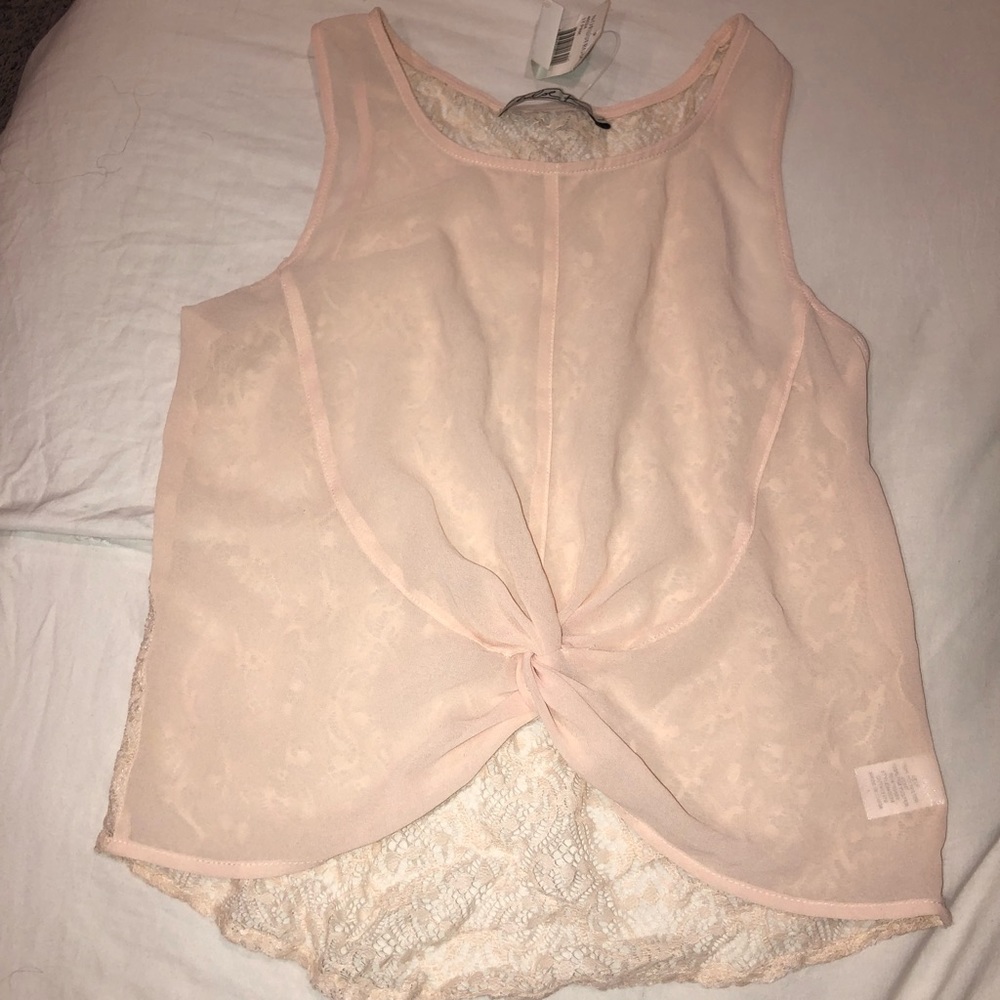 ⭐️new with tags⭐️ Nordstrom BP Mesh Light Pink Top